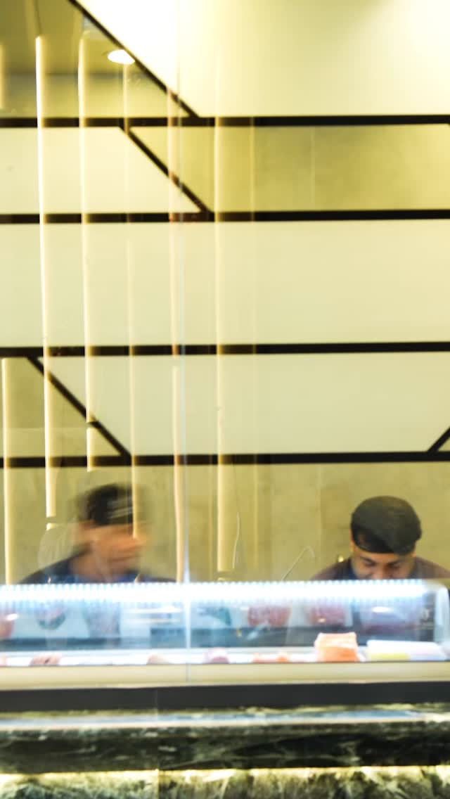 For the love of craft.
Every slice, every stir, every plate - shaped by the hands you rarely see but always taste.
Here’s to our chefs and team, the heart of Miyabi. 🤍
#miyabisushi #dubaifood #japanesecuisine #chef