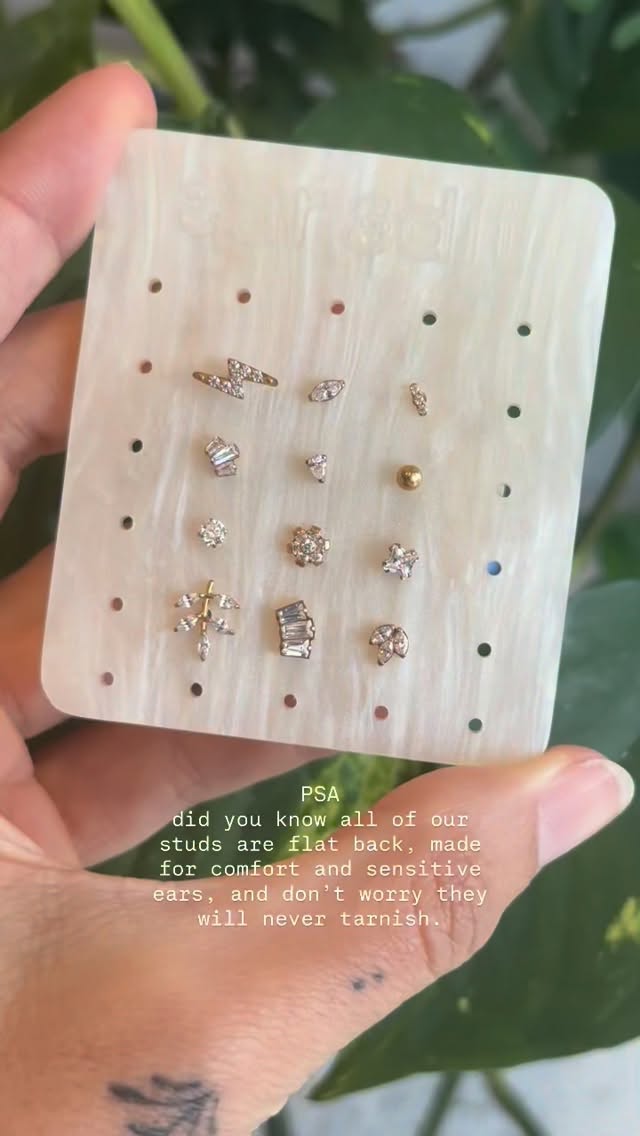 This is your sign to schedule in to switch all your studs to flat backs with us. Because butterfly backs that poke into your head are a big no for us.
All of our jewelry is implant grade titanium in silver and gold options.
As well as a beautiful selection of 14k Gold options ✨