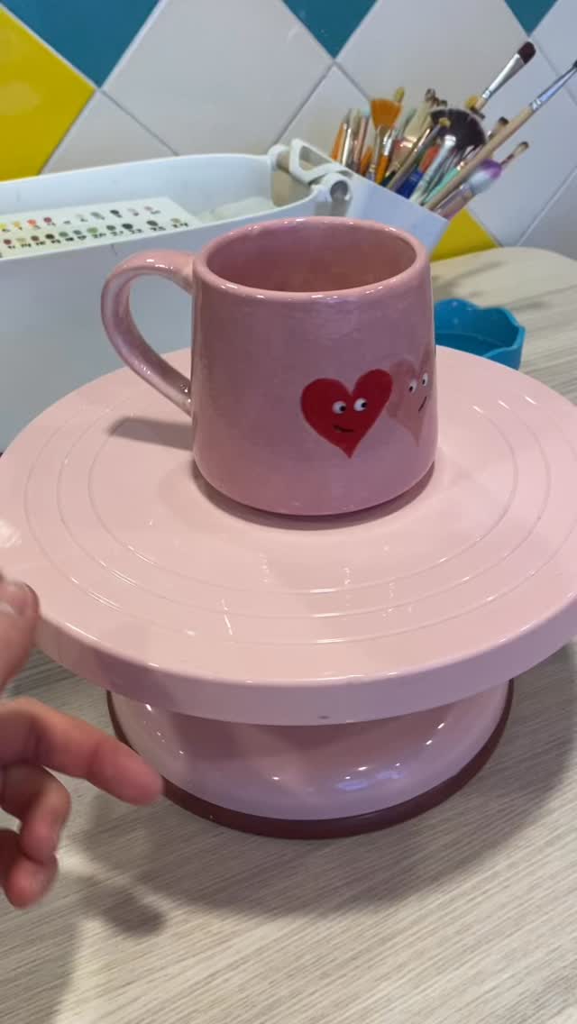 💕Happy Valentines Day💕thank you for all the love Newbury. We are fully booked this weekend and cannot wait to see you paint your hearts out