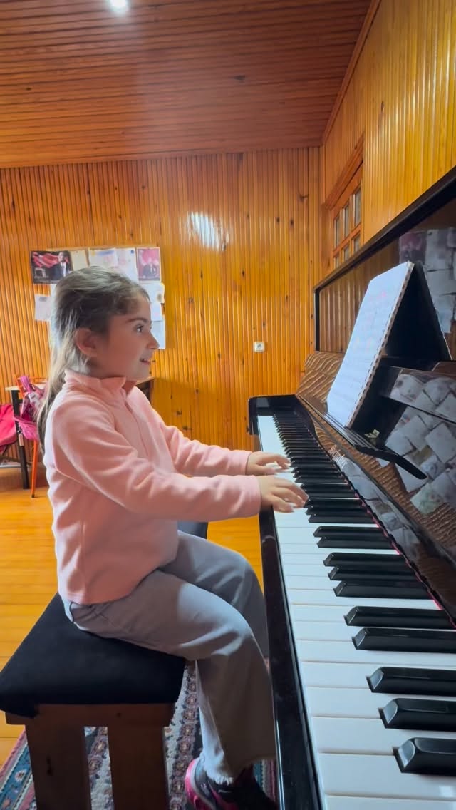 Öğrencimiz Meva (5.5) çok çalışarak gelmiş🥰💗. Sizlere de göstermek istedi🌷🩷👏🏻🧿