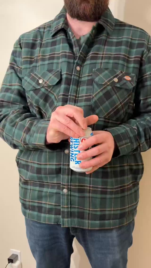 You could also look this good!! We’re giving away a flannel Dickies jacket, with your favourite’s craft beer logo to represent!
Want it?
✅ follow us
✅ like this post
✅ comment below where you’d use it!
We’ll choose a winner on March 6.
The winner will be contacted by DM from this page only.
BC and AB residents only.