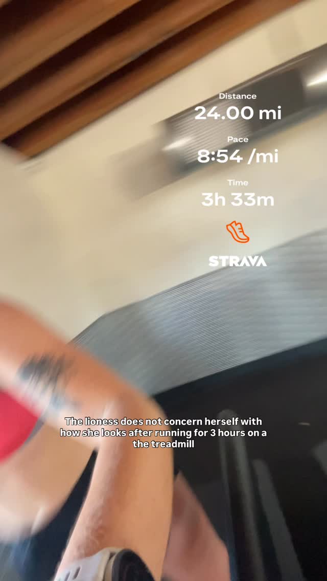 brutal.
Follow for more :))
#runnersofinsta #cardio #treadmillrun #treadmillrunning #runners