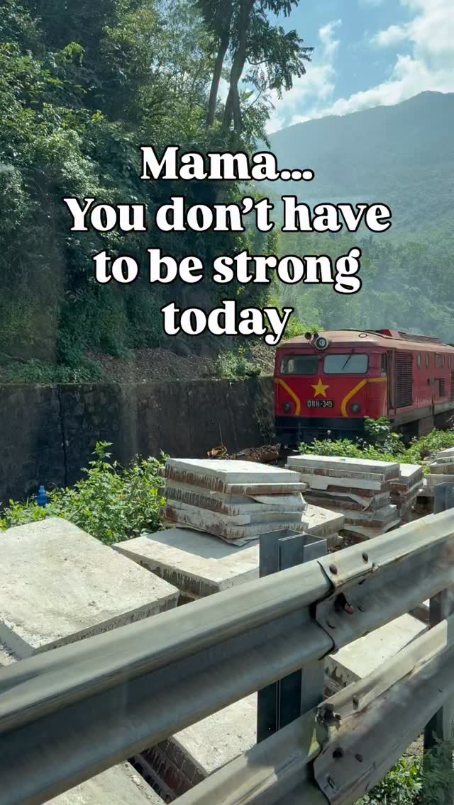 Some days strength looks like surviving the anniversary.
Some days it looks like getting out of bed when your heart is heavy.
Strength goes beyond that.
It’s staying.
It’s feeling.
It’s taking one tiny step forward.
You don’t have to be strong in the way the world defines it.
You just have to be here.
If this speaks to you:
📘 Comment NOW WHAT (to follow my new book journey)
#changeishard #lifeafterloss #strongwomen