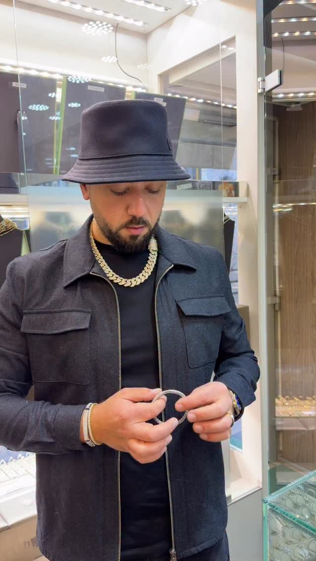 New- Diamond ‘Stretch’ bangles !