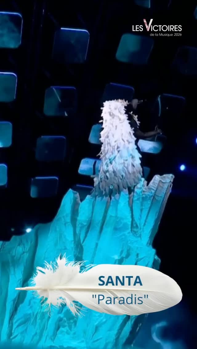 What a poetic moment with @jesuissanta999 ❤️✨ - a very great time with Santa’s team during the #victoiresdelamusique @lesvictoires - Santa was a fallen angel singing at the top of a mont with a black velvet dress and an asymmetric mantle covered by white and grey feathers pick upped on the ground
.
Thanks to @paulinefact @stephaniebriss78 for the opportunity to touch the sky with you 👼
.
@floarira @greg.ludovic @flo
#santa #victoiredelamusique #paris @laseinemusicale #clebeity #onmeasure