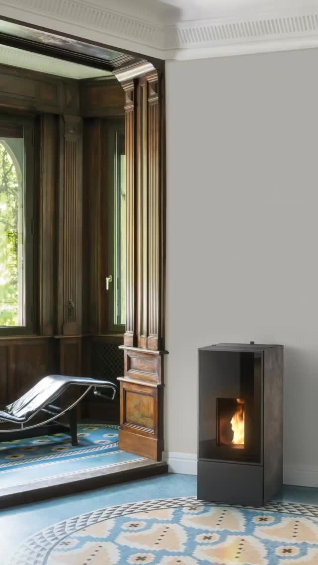 🔇 S’il y a une raison pour laquelle les poêles @mcz.france sont si silencieux, c’est la technologie brushless.
Entraîné par le moteur, le pellet alimente la combustion sans entrer en contact avec les parois métalliques, rendant ainsi le fonctionnement plus silencieux et plus performant.
✅ Grâce au brasier autonettoyant, qui s’active automatiquement, le nettoyage du foyer devient une opération rapide et simple, à effectuer seulement une fois par semaine.
👉 Venez découvrir en direct le silence et l’efficacité des poêles MCZ : nous vous attendons !