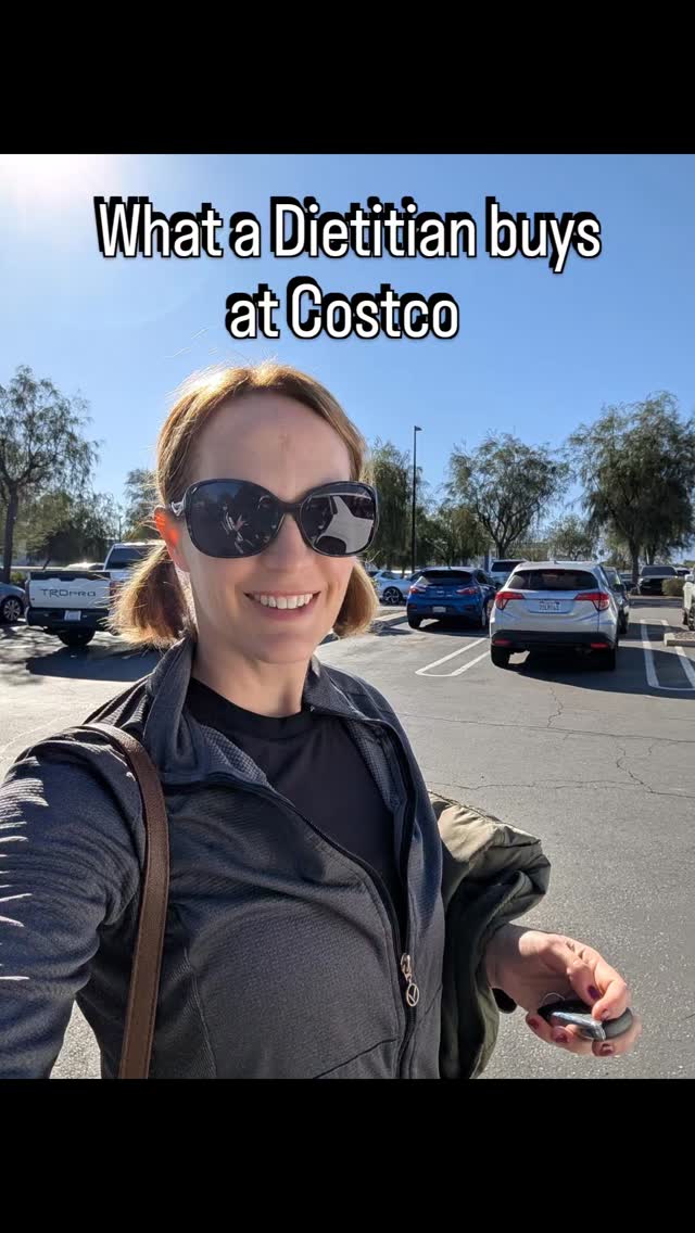 Quick Costco run this morning — definitely a smaller haul than usual. 🙃
Not a lot of produce this trip because we grabbed smaller amounts at the regular grocery store earlier this week. This one was more about restocking staples.
Here’s what made it into the cart:
🍓 Chocolate covered strawberries + steak for tonight’s dinner
🍗 Chicken breasts & thighs — freezer restock (I use these in so many different meals each week)
🥚 Sous vide egg bites — I love cooking from scratch, but sometimes life is busy. These are a solid, protein-packed option for those crazy weeks.
🐟 Canned tuna — easy, affordable protein for quick lunches
🐟 Sardines — one of my favorite underrated high-protein snacks
🧆 Garbanzo beans — roasted chickpeas or tossed into salads
🥑 Avocados — always adding these to salads, sandwiches, and tacos
🍎 Apples — a household favorite
🍫 Chocolate — I usually go dark, but trying something new this time
A mix of fresh, convenient, practical, and fun. That’s real-life nutrition.
What’s always in your Costco cart? 👇
#reallifenutrition #dietutianapproved #costco