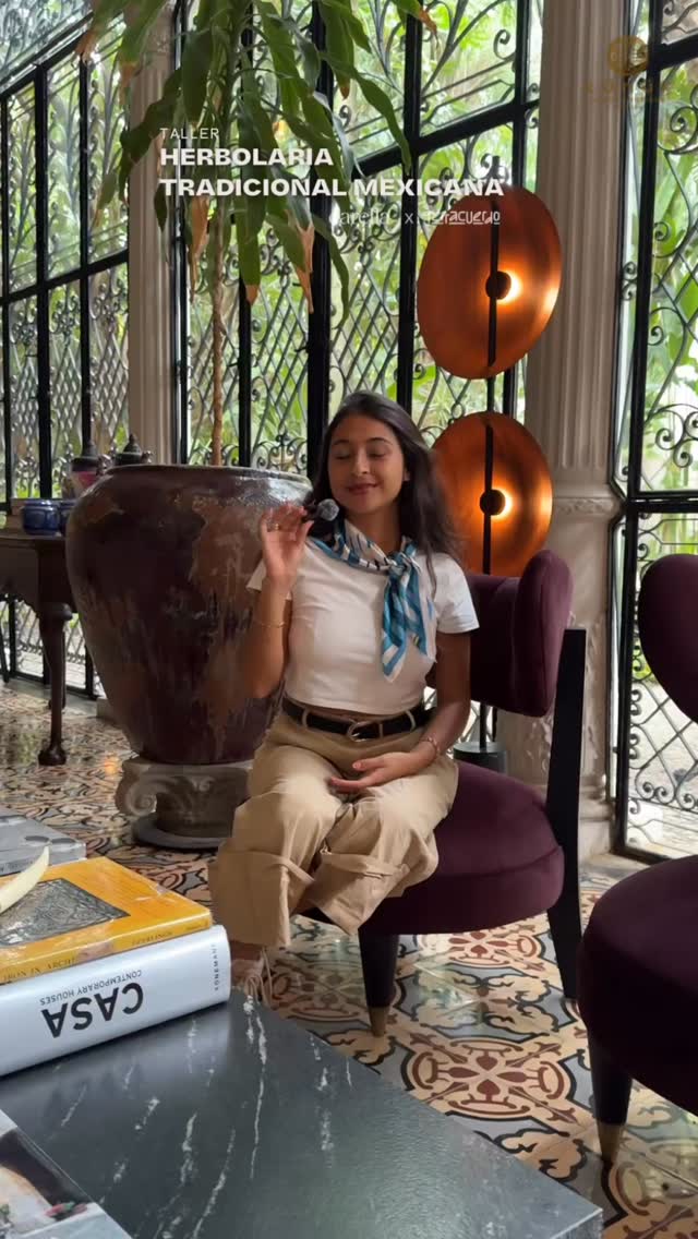 Te invitamos al taller de Herbolaria Tradicional Mexicana, un encuentro para reconectar con los saberes ancestrales, con la tierra y con el poder de crear tus propios remedios naturales.
📍 28 de febrero
🕙 10:00 a.m.
📌 Hotel Kunuk, Centro de Mérida
Durante 3 horas vivirás:
🌿 Meditación guiada
🌿 Desayuno completo
🌿 Parte teórica sobre herbolaria tradicional
🌿 Elaboración de 4 remedios naturales
🌿 Todos los materiales incluidos
No necesitas experiencia previa, solo ganas de aprender y conectar.
Este taller nace del amor por compartir el conocimiento que nuestros antepasados nos dejaron 🌾
Cupo limitado.
Reserva tu lugar por DM.
Nos vemos el 28 ✨🌿
#terracuerdo #educaciónambiental #herbolaria #carella #merida