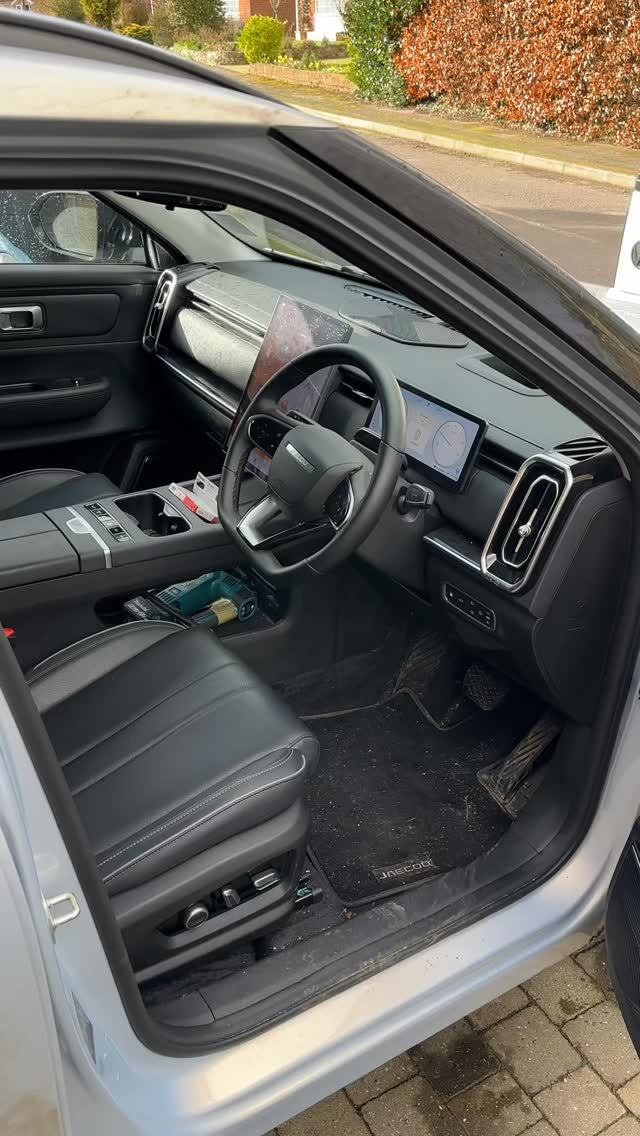 Results speak for themselves 🤌🏼
——————————————
📞07394 082896
📩lpluxurydetailing@hotmail.com
💻https://www.lpluxurydetailing.co.uk
📍Bucks, Beds, Herts, Oxsf
#detailing #valeting #luxury #lpluxurydetailing