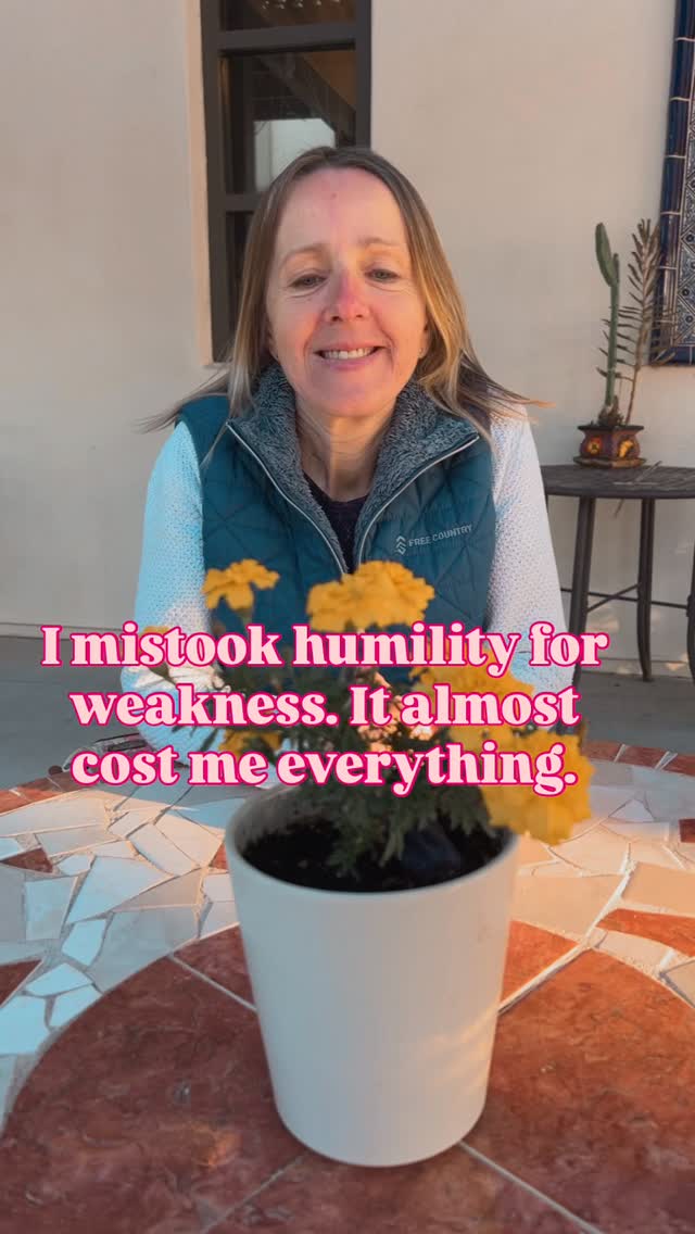 Is your “strength” really just a survival strategy?
For years, I lived in an “authoritarian” survival mode, unknowingly repeating a generational cycle of judgment. 🥹
I thought humility meant being powerless. 🤪
It took hitting a wall—and nearly losing my daughter—to realize that was a lie. 🥹
Embracing Mental Humility wasn’t easy, but it became my true power. 💝
It allowed me to drop the old pattern and finally reconnect with my authentic self, God, my family, my friends, my clients and my purpose. 🌟💝🫶
Now, I’m living my legacy, not just leaving one behind. 🤩
If you’re in your mid-age and feel your true power rising, this message is for you. 🌸🌟🫶
Humility is not submission—it’s the mindset shift that unlocks your authentic self. 💝
✨ What generational cycle are you ready to break to step into your true power? Share your thoughts below!
For more check out Mental Humility blog post. Link in BIO. 🫶
#awakenwomenclub #authenticpower #truestrength #generationalcycles #midlifeawakening