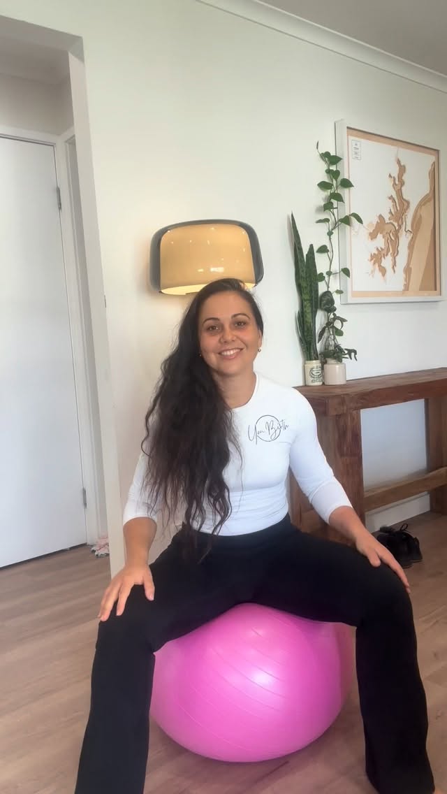 Here are 3 simple and effective ways to use a birth ball during pregnancy and labour 🤍✨
Whether you’re preparing for birth or easing everyday discomfort, these movements can help relieve tension, encourage optimal baby positioning, and support your body naturally.
1️⃣ Pelvic Tilts
Sit tall on the ball with your feet flat on the floor. Gently tilt your pelvis forward and back
✨ Helps relieve lower back pressure
✨ Encourages baby into an optimal position
2️⃣ Drawing Circles with Your Hips
Stay seated and begin making slow, controlled circles with your hips — both clockwise and counterclockwise.
✨ Loosens tight hips
✨ Improves pelvic mobility
✨ Feels amazing during contractions
3️⃣ All Fours – Knees Together, Heels Out
Kneel on the floor and lean forward over the ball. Bring your knees together and let your heels fall out wide. Gently rock or stay still and breathe.
✨ Creates space in the pelvis
✨ Takes pressure off the lower back
✨ Encourages baby into a great position for birth
Save this for later 🤍 Your birth ball is more than just a seat — it’s a powerful tool for comfort and preparation.
#PregnancyMovement #BirthBall #PrenatalSupport #PhysiologicalBirth #PregnancyTips