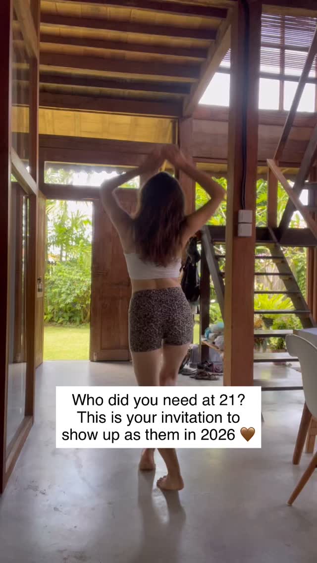 I’ve been reflecting a lot on my twenties lately, especially who I was in my early twenties.
Basically, a hot mess literally running around London!
But recently I realised something.
Somehow, I’ve managed to become who my younger self needed.
I wrote an article about this on Substack 🤎
Link in bio to read it.
#Twenties #SelfReflection #PastSelf #LifeLessons