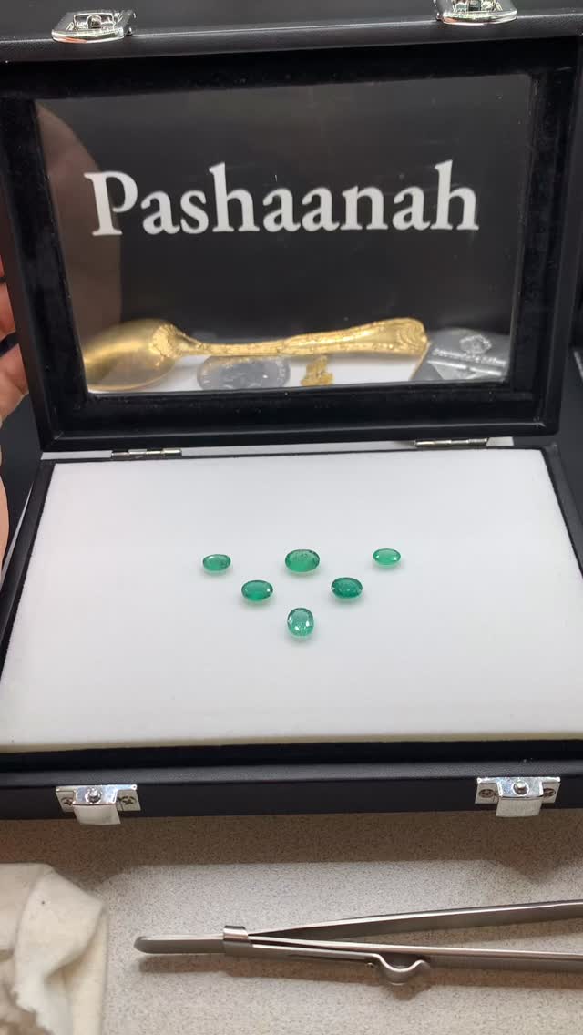 At the heart of our collection is a single, unwavering promise: 100% Natural & Earth-mined. 🌍✨
We deal exclusively in natural gemstones—never lab-grown, never synthetic. Only pure, raw beauty from the earth, masterfully cut and polished. You already know we possess the finest stones; now, we’re bringing that same obsession to bespoke jewelry design. 😉
How do you like the design of these Zambian Emeralds for a custom necklace? 💎👌🏼
#naturalemerald #emeralds #necklacedesign #luxury #jewelrydesign