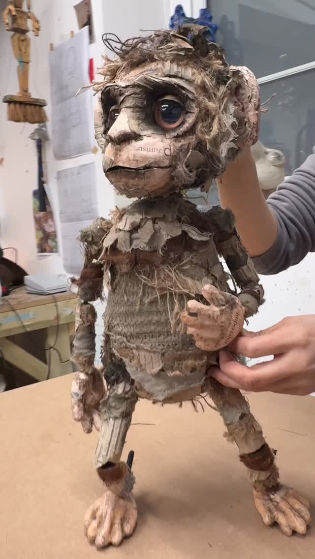 Here’s one of many puppets we have created for a new film by @lockwoodfilm currently in production called ‘By A Thread’ and is about the urgent need to rewild our planet and rethink our relationship with the natural world.
@littleangeltheatre been working with film director Alex Lockwood for over two years designing and puppeteering a whole host of different wild animals and we look forward to entering this final stage of production. Keep posted!
This Indian monkey puppet has been made by @jessshead, one of our amazing makers here at @littleangeltheatre
Thank you to our @guildhallschool @guildhallmacollaborative students who stepped in to help us bring this little monkey to life to share with you.
#puppetry #puppets #puppet #puppetmaking #monkey