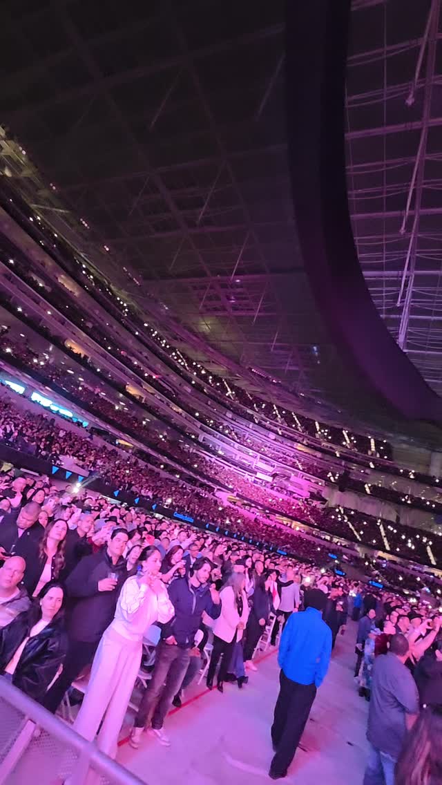 #losbukis
📸 by @sunseteclecticooficial
#sunseteclectico