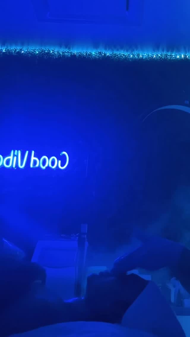 Glowing kin is Always IN✨
Facial Ikado+Microneedling
#salonesthetique #montrealest #facial #skinjourney #microneedling