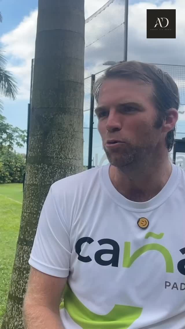 Matthieu Vallet n 1 du padel a Maurice et référence dans l océan indien est interviewé par Caroline PEJAIRE Agent Dirigeant