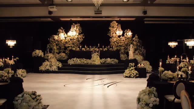 A candlelit black & white dream with endless florals, glowing tables, and a runway of romance leading straight into elegance.
Design , Decor and Florals @universaldecor
Venue @ariaconventioncentre
Captured by @parasrathi
Our stunning bride @maream_sanaty
#VancouverIndianWedding #IndianWeddingVancouver
#VancouverWeddingReception #DesiWeddingVancouver
#LuxuryIndianWedding