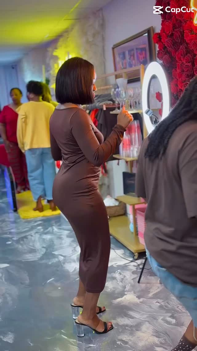 We follow your mood, table for decorating or the dance floor? ๐ถ๐ฐ
Either way, Sip & Cake Create guarantees fun, laughs, and memories youโll never forget.
No rulesโฆ.once weโre done decorating, we might just hit a moveโฆ you never know!
Weโre more than just decorating; we want you to have the good time you deserve.
Come for the cake, stay for the vibes, leave with a memory that lasts a lifetime!โค๏ธ๐ซถ๐ผ
#SipAndCakeCreate #CakeAndVibes #NashvilleGirlsNight #MemoriesMade #GoodTimesOnly