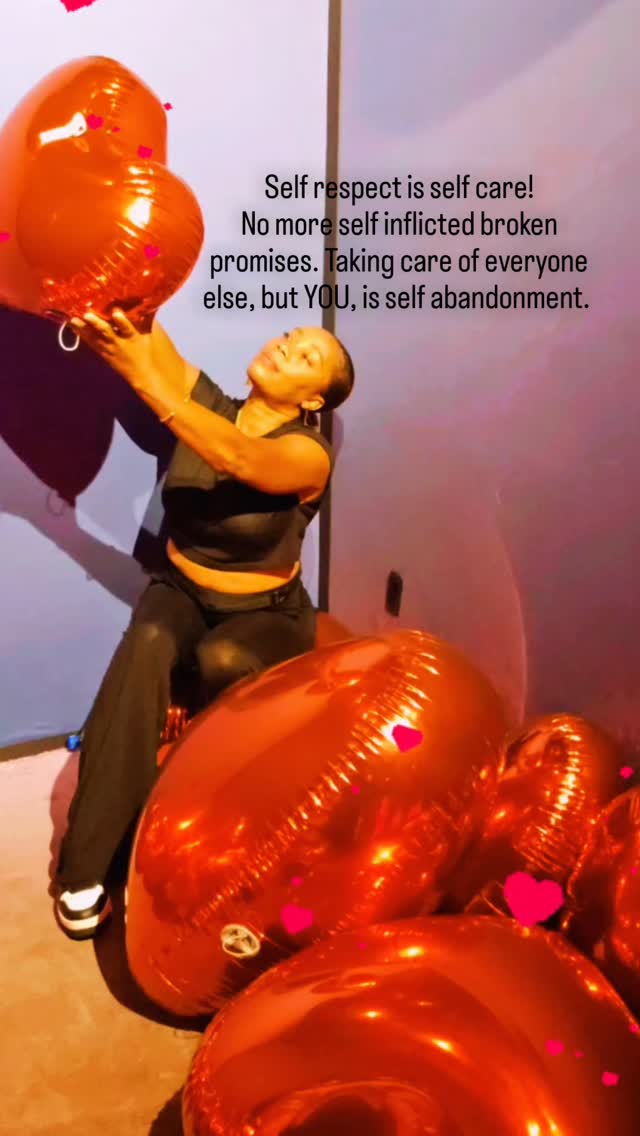 Skin care ✨️self-love
A healthy clean diet✨️self-love
Great sleep✨️self-love
Less stress✨️self-love
More water✨️self-love
More peace and happiness✨️self-love
...thats a good start...
#selflove❤️
#selfcare
#wellnesswednesday
#wellbeingjourney