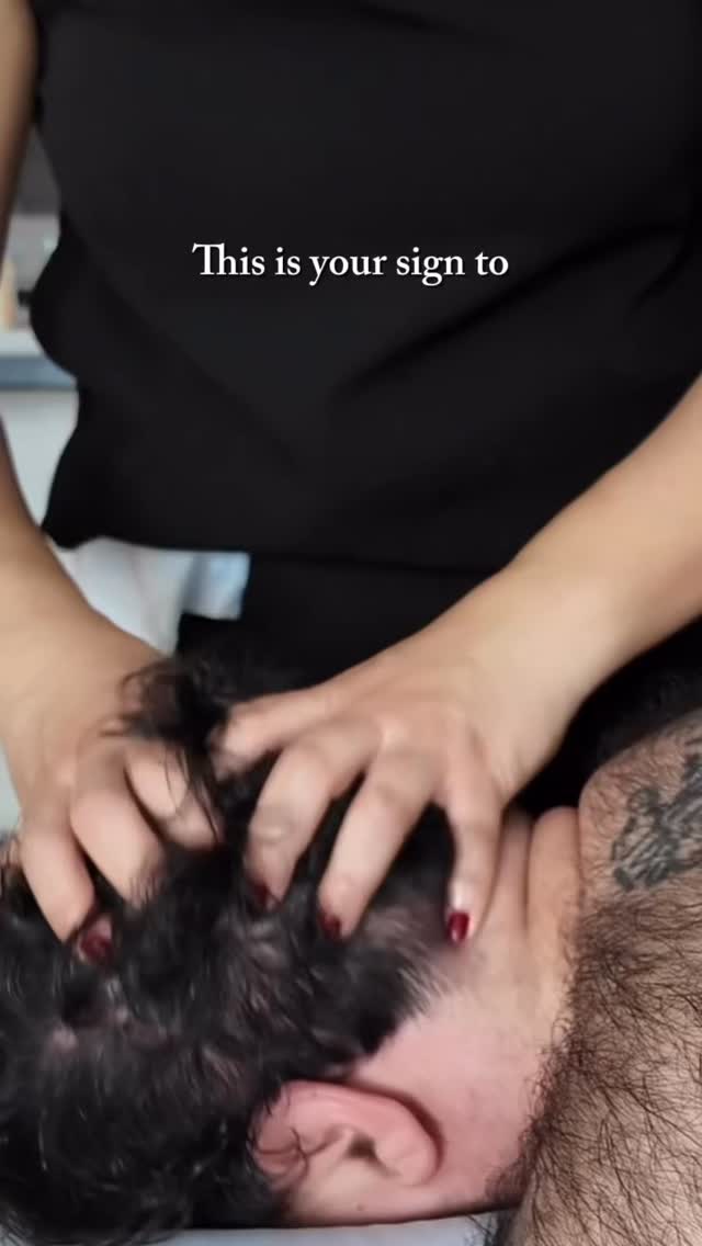 This is your sign to …
slow down, breathe, and make space for what you love 💆🏻♀️
A head massage helps release tension, stimulate circulation, and calm your nervous system. It relieves stress, reduces headaches, supports healthier hair growth, and brings you back to yourself, even in just a few minutes.
Sometimes the reset you need isn’t bigger.
It’s softer.
Book your moment here: www.touchofcielo.com
Touch of Cielo🩵
#HeadMassage #MobileMassage #InHomeMassage #TherapeuticMassage #RelaxationMassage