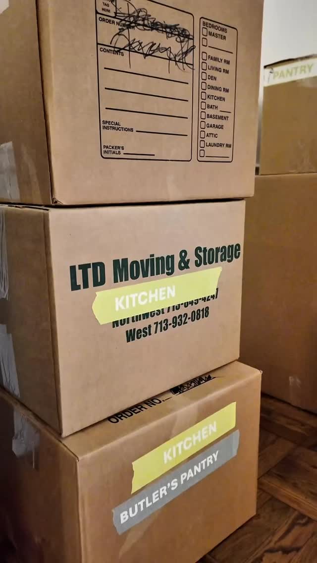 It’s not just a move. It’s everything that happens behind the scenes to make your home ready for your welcome.
From thoughtfully packing what matters to planning where everything belongs, our team ensures your home functions the moment you arrive.