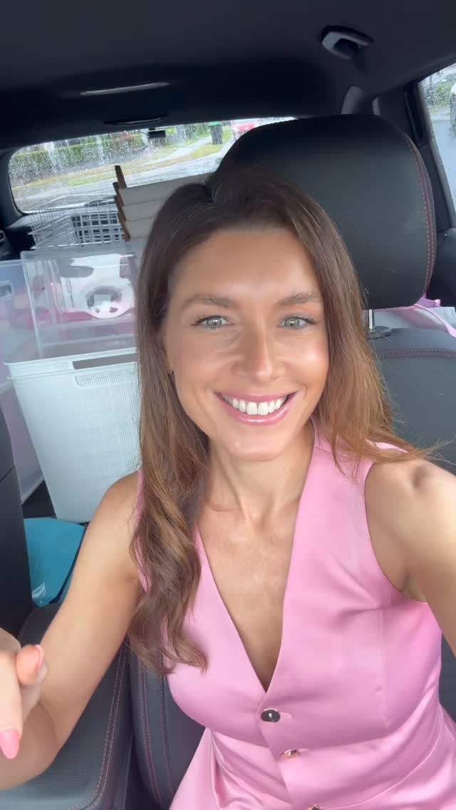 Linen cupboard makeover for my lovely clients in Marsden Park, Sydney 💫
She’s clean, organised, and ready to go.
Jem 💕
Home Organiser - Sydney
🇦🇺 Find a Home Organiser near you - send a free online enquiry today!
🔍 www.FindAnOrganiser.com.au