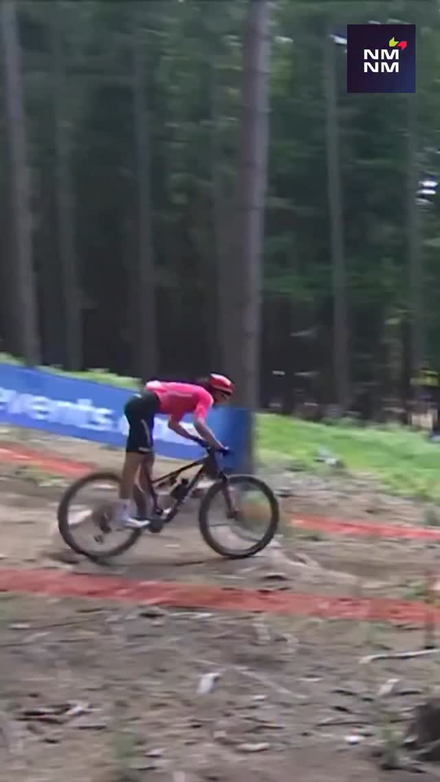 🇬🇧 When the horse turns wild… you tame it. 🐎🔥
@christopherblevs kept it upright — and rode it all the way to victory.
ℹ️ Nové Město na Moravě | 2025 | Men Elite XCO
#mtbnmnm #ucimtbworldcup #ucimtbworldseries #XCO #nmnmhighlights