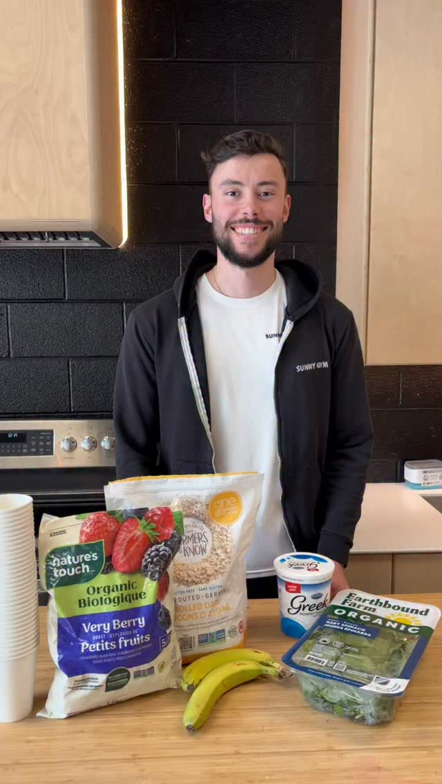 Today was a WIN 💪🥬
The nutrition portion of today’s program was all about building a simple, powerful smoothie together learning what goes into it, why it fuels our bodies, and how food helps us feel and perform our best.
The moment that truly mind-boggled me?
The kids asked me to pass around a full container of organic spinach… and ate it like it was a bag of chips. 😄
If that’s not a win, I don’t know what is.
🥤 Our smoothie recipe:
• organic Gluten-free oats
• organic Fresh spinach
• Non-fat yogurt (hello protein 💪)
• organic Mixed frozen berries
• organic Banana
We talked about how:
✔️ Oats give us lasting energy
✔️ oSpinach supports strong muscles and a healthy brain
✔️ Yogurt gives us protein to build and repair muscles
✔️ Berries help protect our bodies
✔️ Banana fuels our movement
They loved every single part of it -and walked away knowing how to incorporate simple, powerful ingredients into their day so they can feel energized, focused, and strong.
Strong bodies. Smart choices. Healthy habits
starting young. 🌱💚
#ourfutureleaders #goodhabits #nutrition