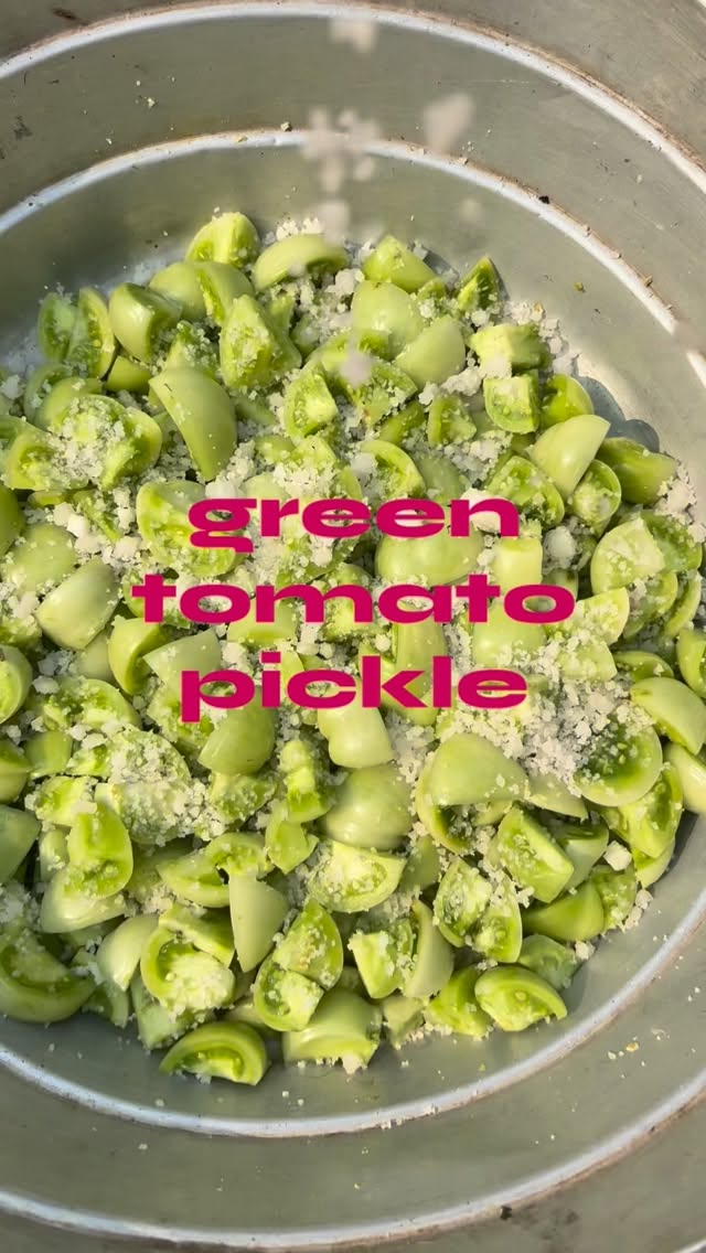 Whenever the season is generous, we turn to the jar.
When the vines give us more than we can serve in a day, we salt, spice and wait. That’s how our green tomato pickle comes to life — sharp, sun-warmed, a little nostalgic, and made to wake up everything else on your plate.
Dine with us this season and you’ll find it waiting at your table.
