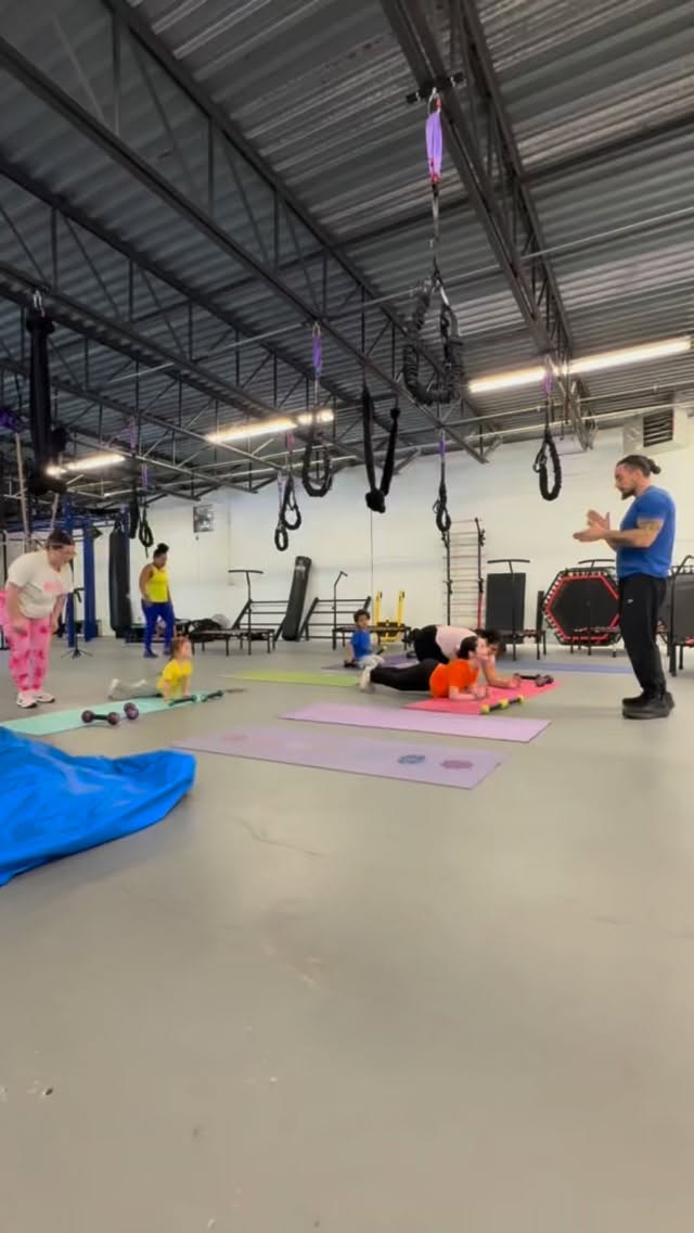 Sundays are for FAMILY. 💪
Our Parent + Kids Class is more than just a workout — it’s a chance to move together, laugh together, and build strong habits as a team.
No phones. No distractions. Just real connection, confidence building, and fun fitness your kids will actually enjoy.
We focus on:
✔ Movement skills
✔ Strength & coordination
✔ Confidence
✔ Positive energy
Ages 5-10
Every Sunday at 12 PM.
Indoor gym setting.
If you’ve been looking for something active and meaningful to do with your kids… this is it.
Spots are limited — message us to lock yours in. 🔥 send this to a parent who may need it 🙌🏼 #fyp #springfieldma #fitness #fitnessmotivation #familytime