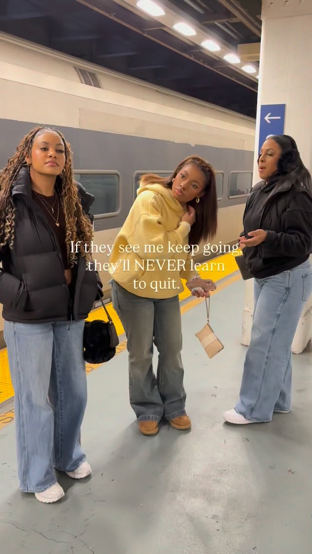 It’s simple, I want my kids to see me win so they know it’s possible. Nothing is out of our reach. Some people make excuses… but excuses never build the life you want. 💫
.
.
.
.
.
.
.
#mommode #lifestyle #teenagers