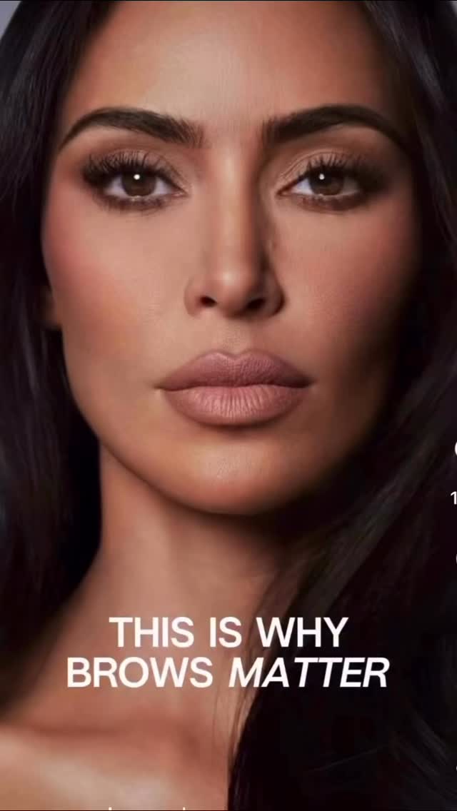 Brows matter. Schedule your design with our master brow artist. You are in excellent hands with Leticia.