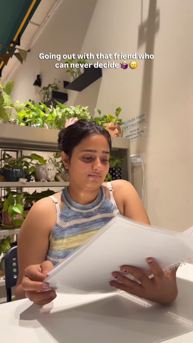 Tag that one annoying friend of yours! 😜💛
.
.
.
#crazyplantladycafe #bestiesreel #fyp #cafeaesthetics #trendreel