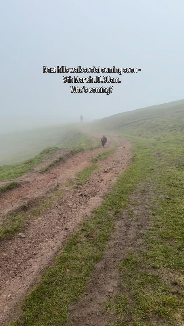 Who’s coming for our next Hills Walk Social? Comment 🙋🏼♀️ if you’re joining us ⬇️
Everyone is welcome 🐶
#malvernhills #socialwalk #community #malvernhillswalk #flofitness