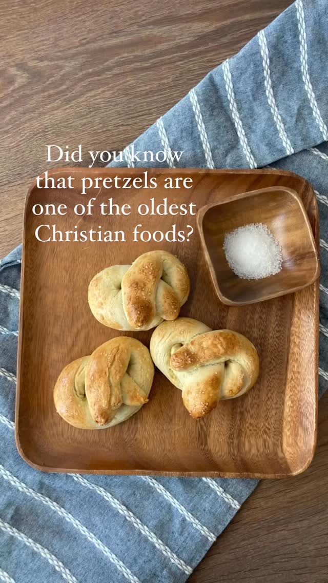 During Lent, we often think about simpler meals and intentional fasting. But did you know that one of the oldest traditional Lenten foods might already be a family favorite — the pretzel? This humble, twisted bread dates back to the early Church, when it was baked as a simple staple for Christians observing the Lenten fast.
🥨 Comment “Pretzel” and I’ll share more about its history — plus my favorite pretzel recipe!
.
.
.
.
#pretzels #pretzelrecipe #lent #lenten #lentenseason