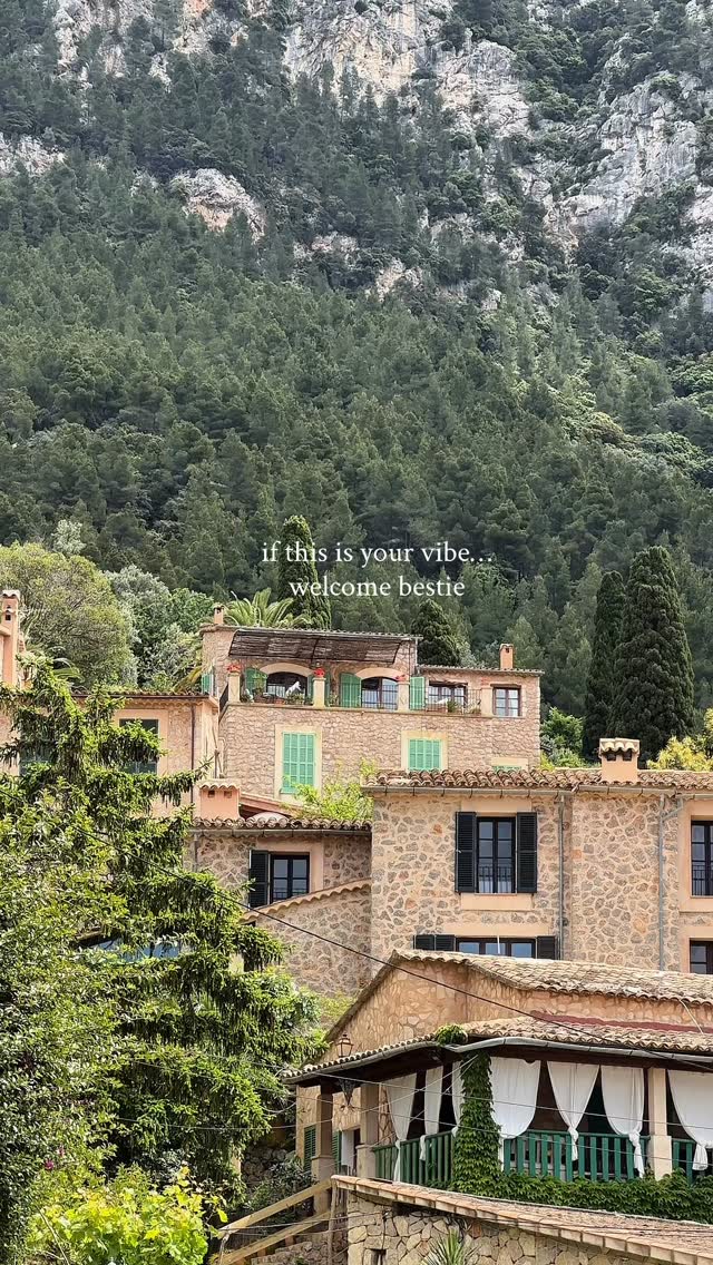 If this is your vibe… welcome bestie!! We can’t wait to meet you at one of our Literally Just Girls retreats 🎀💃🏻🫶🏻🍑🌴 #literallyjustgirls #pilatesretreats #eurosummer #mallorcaspain #girlstrip