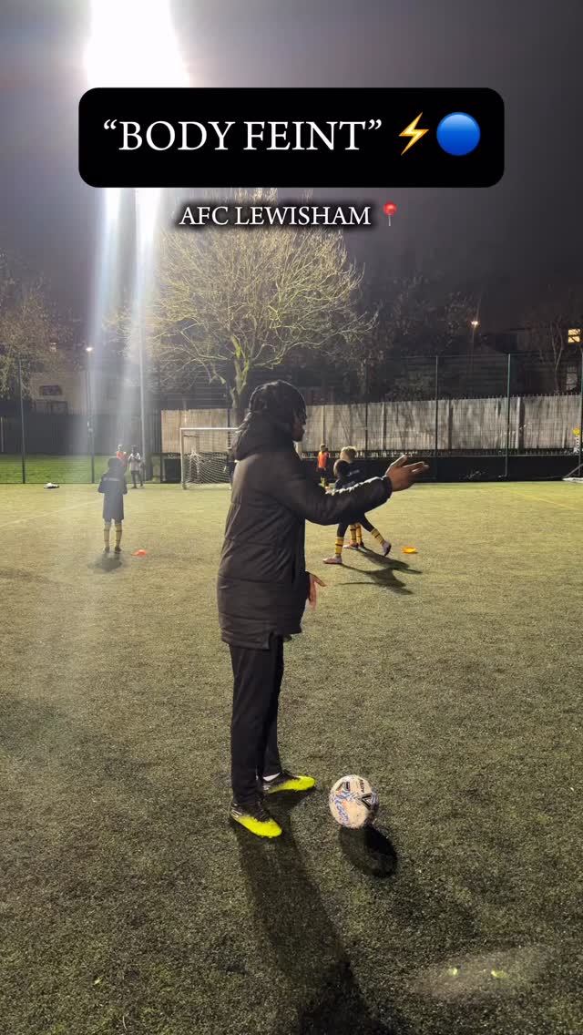 “THE BODY FEINT” is a simple but effective move where you fake going one way with your body to trick the defender, then quickly go the other way—creating space to attack.
⚡️🔵 💨
Drop the shoulder, sell it properly, then burst past. Practice it at home and watch how easily you start beating players!⚽🔥 👀 @itscoachm
- Want to join a session? Link in bio!
- AFC LEWISHAM, South East London. 📍
#footballskills #technique #tekkerz #footballtraining #afcl