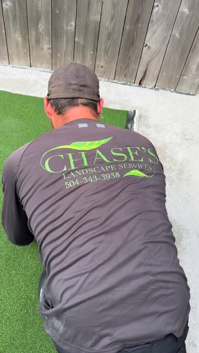 Back from Mardi Gras break & right back to work! Stayed tuned towards the end of this week to see how this putting green turns out! 💜💚💛
#puttputt
#turf
#turfgrass
#neworleans