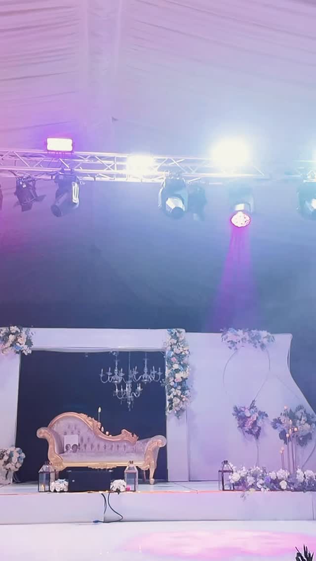 After Movie..🎥
.
.
.
DJ @dj.sai._
Decor @dreams_events_uk
Avl @jas_live_digital
#london #weddingphotography #wedding #uk #instamood