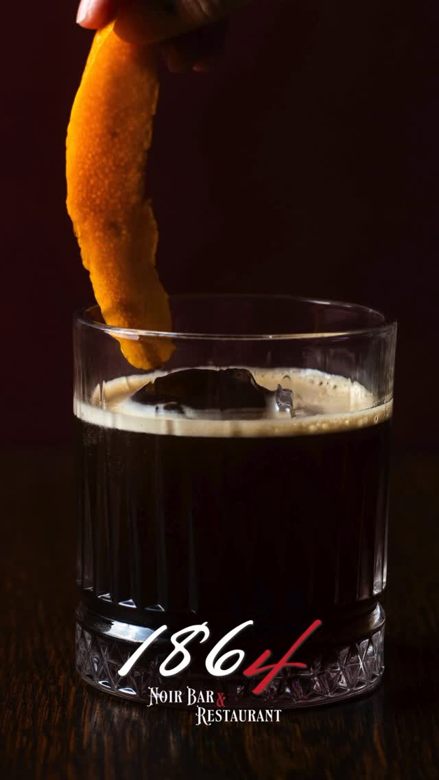 The Carajillo Cubano 🥃🍊☕️
Licor 43, Ancho Reyes, coffee & orange infused rum, Aztec chocolate bitters, @unrivaledroastingco espresso.
🕯️Only at 1864 Noir Bar & Restaurant
#downtownbozeman #est1864bzn #bozemanbars #bozemanbar #bozemanrestaurants