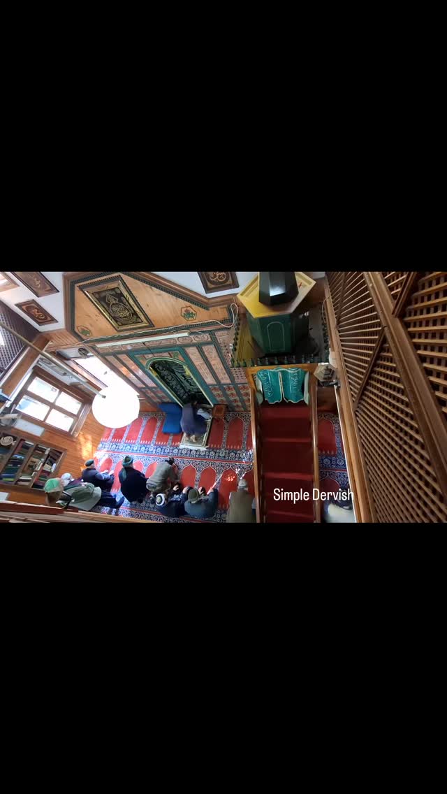 Zuhr in Lefke
.
.
.
#lifeinlefke #naqshbandi #naqshbandihaqqani #tariqatnaqshbandialiyya #naqshbandisufi