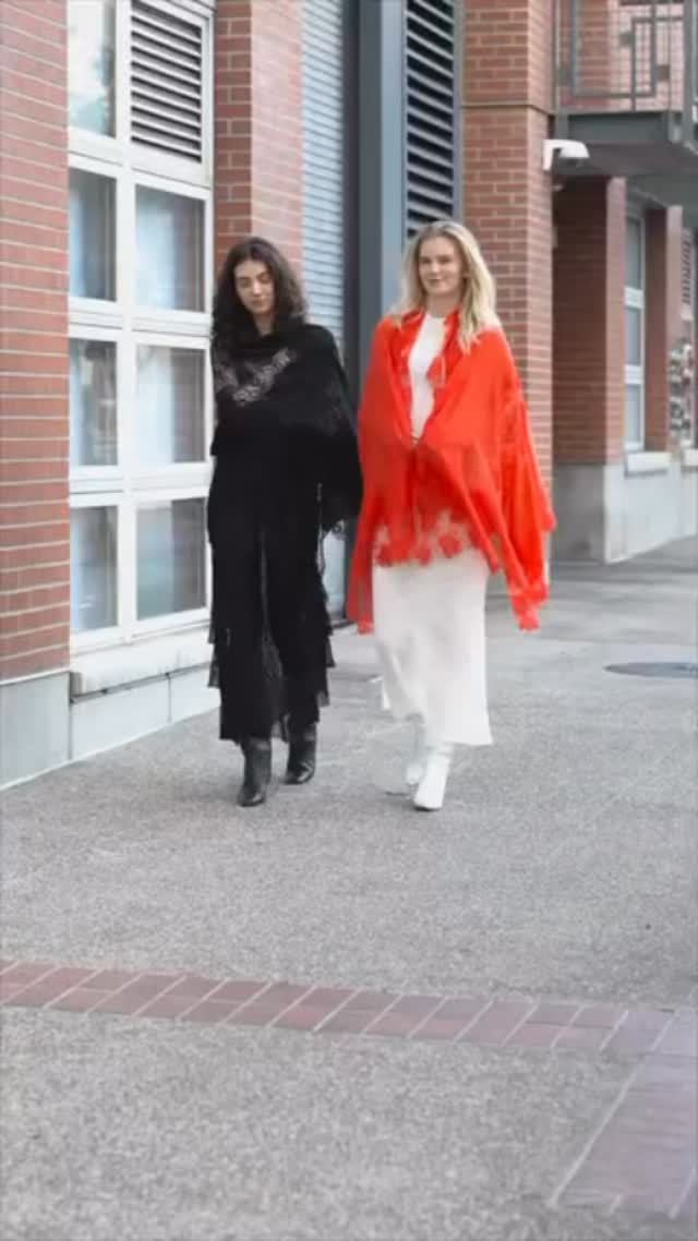 The difference is in the details: buttery softness, lasting warmth, and quality you feel from the first touch. This is what makes World Tribe a staple, not just a season. ❤️✨#worldtribecashmere #cashmerelove #sustainableluxury #cashmereelegance #effortlessluxury