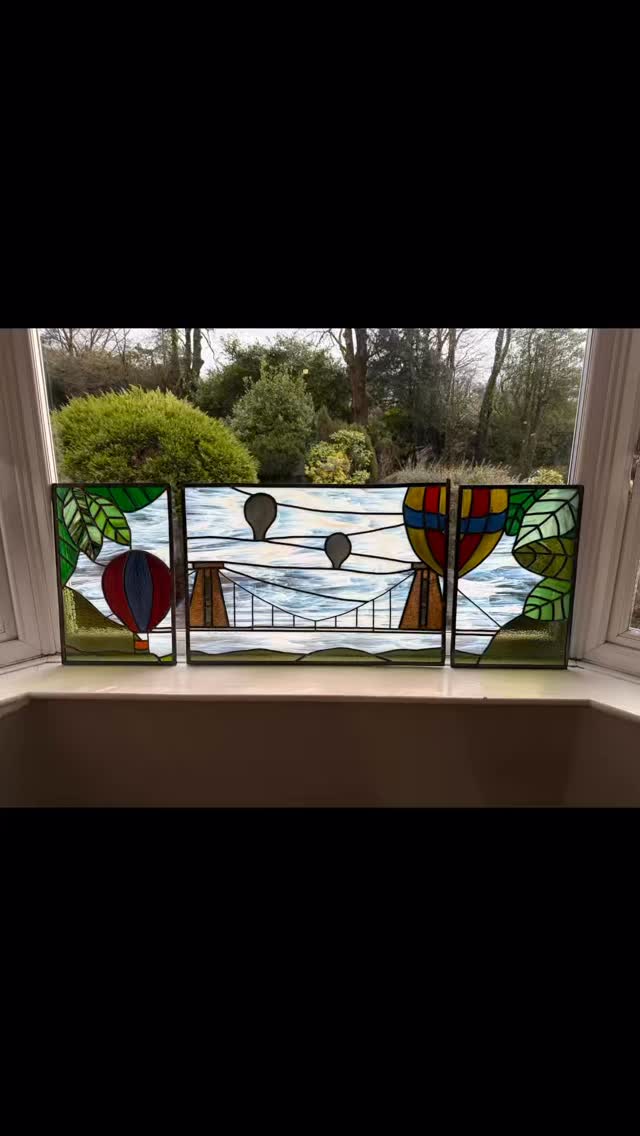 What I didn’t fully share with you from my road trip to Bristol a few weeks ago, as my client hadn’t seen them either!
‘Drifting’ - the brief: design a stained glass installation for the hallway entrance celebrating the world famous Bristol balloon fiesta, the Clifton suspension bridge and the Avon gorge - iconic images from this historic and culturally diverse city.
Initial drafts included designs based over 1, 3 & 5 panes of glass, and after consideration of the budget and looking at spreading the cost, we went all out for this beautiful home renovation project! Full details of the draft designs, process shots and a full in-situ reveal will be on my website soon, along with that of all my other commissions work….. Why not pop over and have a look?
https://www.northlakesstainedglass.co.uk/portfolio-collections/my-portfolio
#stainedglass #leadedglass #landscape #bristol #GlassArtist
@contemporaryglasssociety @bsmgp @sgaa_hq @edenvalleyartisticnetwork @arts_cumbria @cumbrialifemag @fsb_uk @visit_cumbria @visitkeswick @visitbristol @bristolballoon @make_it_at_market @bbc @the_makers_mill @rheged_centre @hare_hill_barn @thehappyherdwick