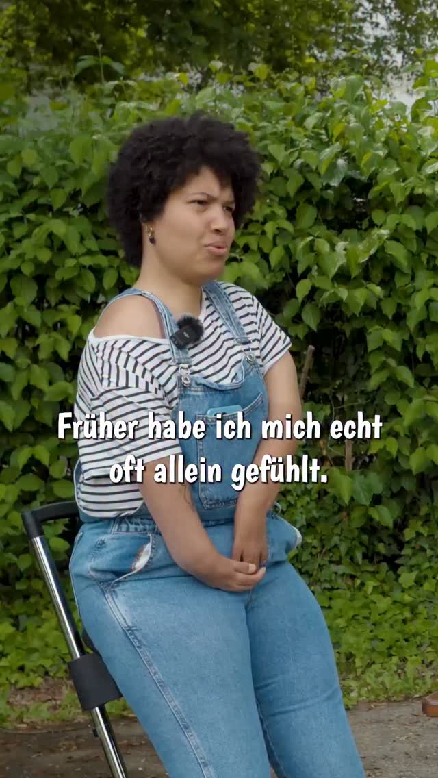 Lasst ihr euch leicht rausbringen?
Die erste Hälfte unseres Gespräches mit Amie war geprägt vom Abschweifen, Themenwechseln und Unvorhergesehenem. Die zweite Hälfte war dann deutlich stringenter. Das ganze Gespräch findet ihr überall, wo es Podcasts gibt.