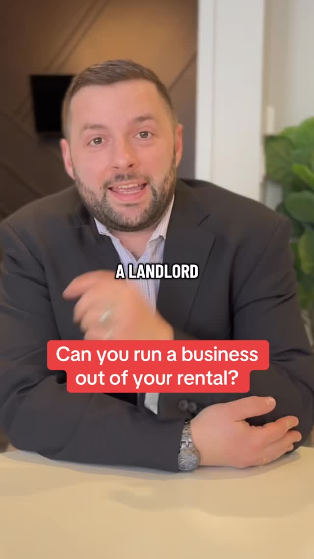 Running a business out of your rental unit?🚫🏢
Residential leases do not allow commercial activity inside the property. From client visits to storing inventory, operating a business can violate your lease and local zoning laws.
#PropertyManagement #LandlordTips
#TenantEducation #RentalRules
#KnowYourLease