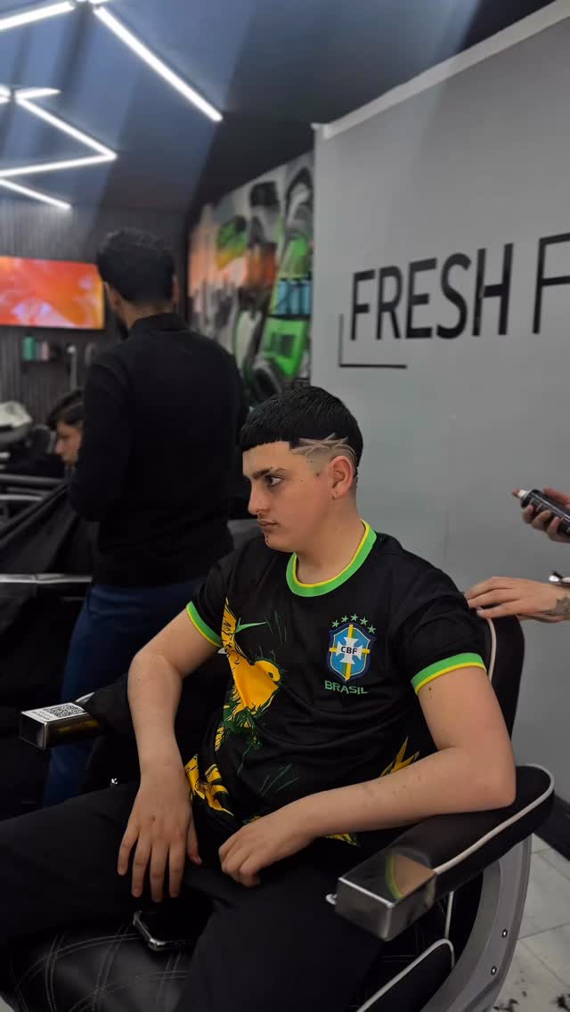 #barberlife #freshfades #fyp #barbergang