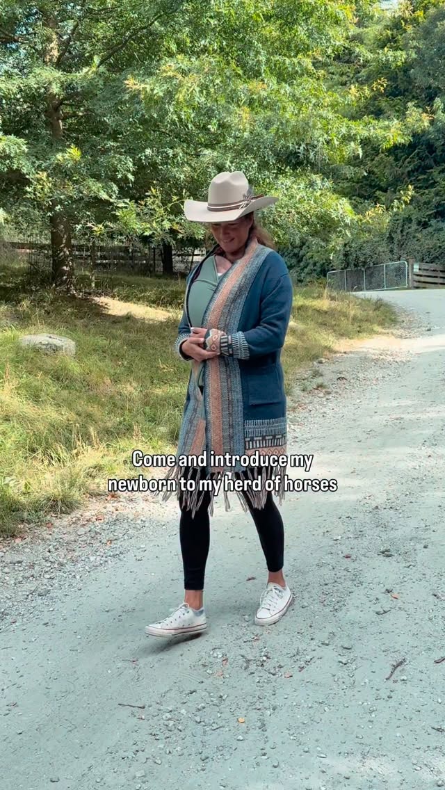 Baby “Madelyn” meeting her big brothers 💕 We moved back to Wanaka after being in our baby bubble in Bannockburn for about 3 weeks. Baby Madelyn is doing so well, and I of course couldn’t wait to show her the rest of the family.
I hadn’t seen the horses in a while and really missed them. They are working so hard during these busy weeks, and I felt they needed some mommy love and scratches 💕
They were super curious who was wrapped up, and most of them came over to say hi and meet her. However I also think they just wanted my scratches and cuddles.
I am still recovering and physically taking it easy, but can’t wait to go for a ride again!
.
.
.
.
.
#horselove #horsesofinstagram #horselife #equinetherapy #newborn