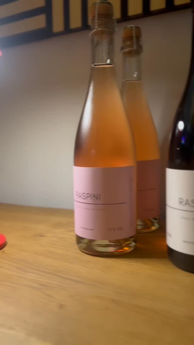 Ein paar Eindrücke vom letzten Vino&Snacks Event 🍇
Das nächste Event findet am 11.03.2026 statt, das aktuelle Menü findet ihr auf unserer Instagram Seite
☀️Wir freuen uns auf euch :)) ☀️
Reservierung einfach per DM
#freiburg#laterrazzafreiburg#antipasti#vino