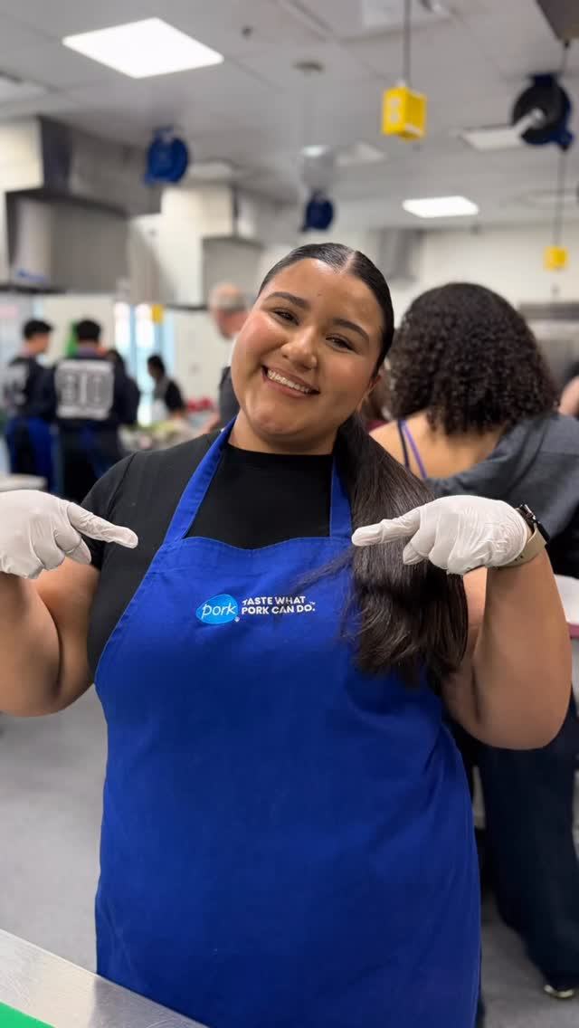 The students at Millennium High School Tasted What Pork Can Do with Celebrity Chef James Porter of @terrafarmandmanor ! The event was part of their prize for their winning video submission in our Taste What Pork Can Do Video Contest!